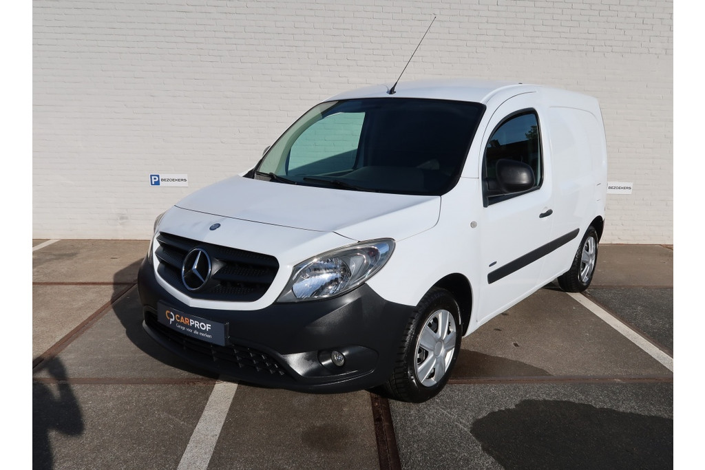 57442851-0.jpg